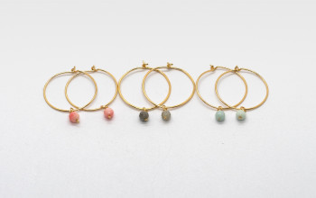 Creolen mit Steinchen-Anhänger