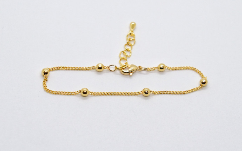 Goldene Satellit-Armkette