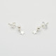 Kleine silberne Ohrstecker mit Sternchen-Anhänger