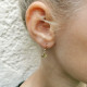 Schlichte kleine Ohrringe mit Vögelchen