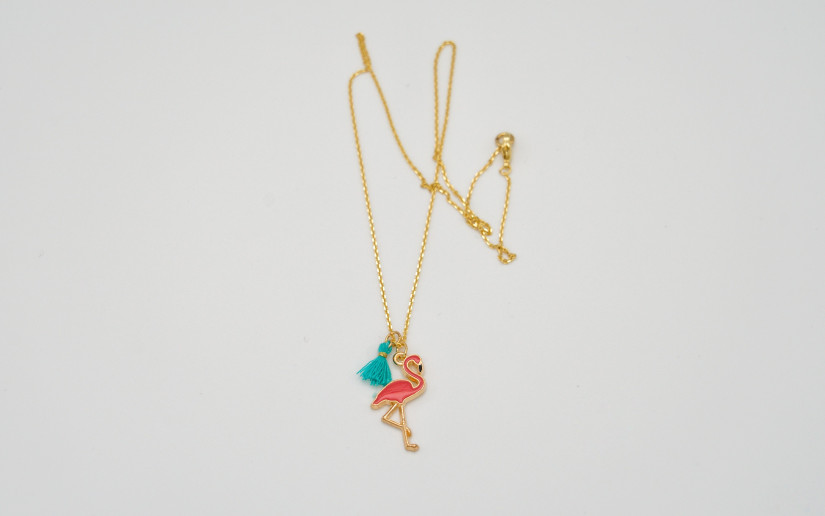 Goldene Halskette mit Flamingo Anhänger