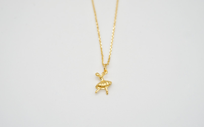 Schlichte goldene Halskette mit Tänzerin